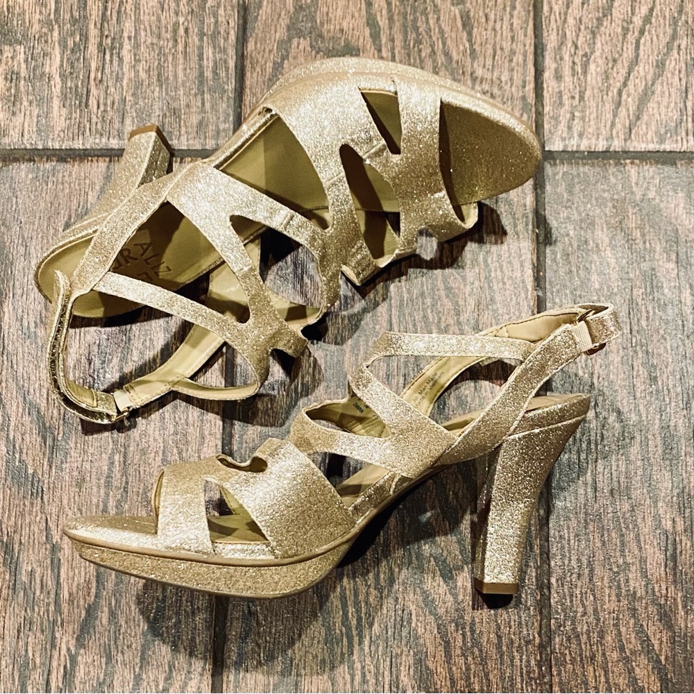 Naturalized Dianna Strappy Heel. Size 8.